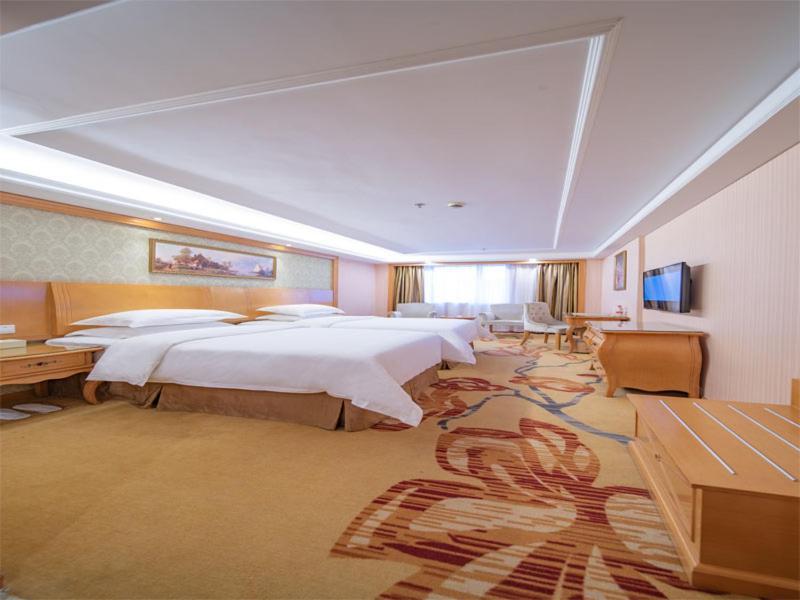 Vienna Hotel Guangzhou Baiyun Dongping Middle Road Экстерьер фото